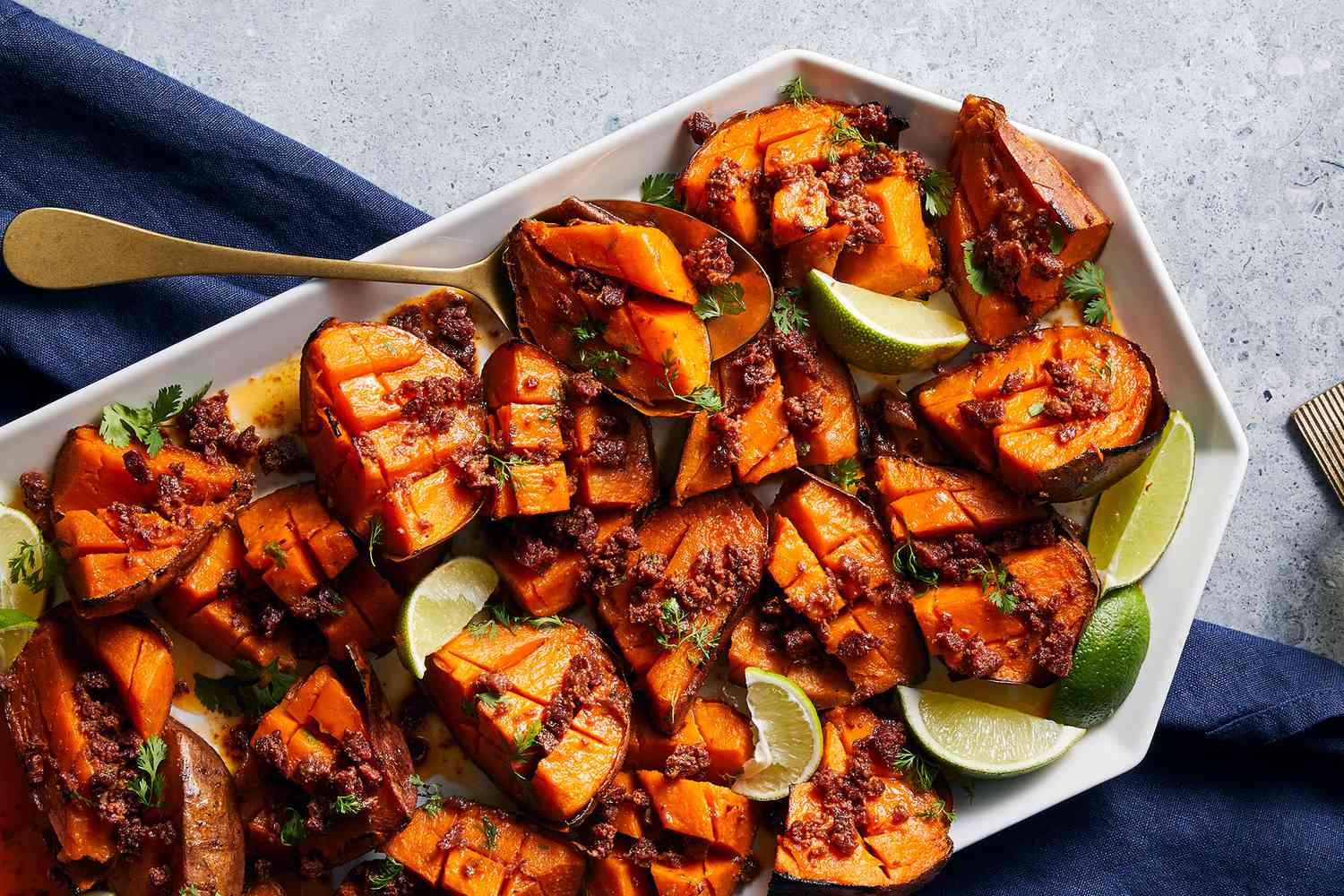 What side dishes go best with a delicious 8 oz steak? Explore awesome pairings for your next meal.