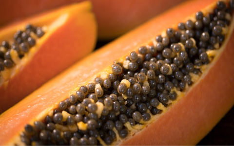 Sex Benefits of Papaya for Men: A Natural Solution?