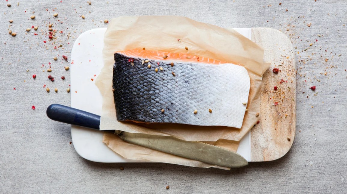 Is tuna good for your skin? Learn about how this fish and pretty skin are linked together.