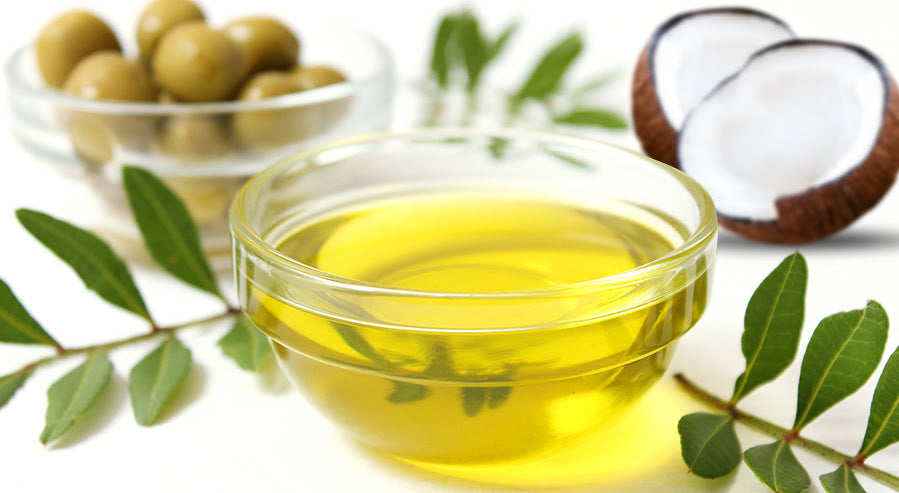 For glowing skin, which is better coconut oil or olive oil for skin? A quick look at both.