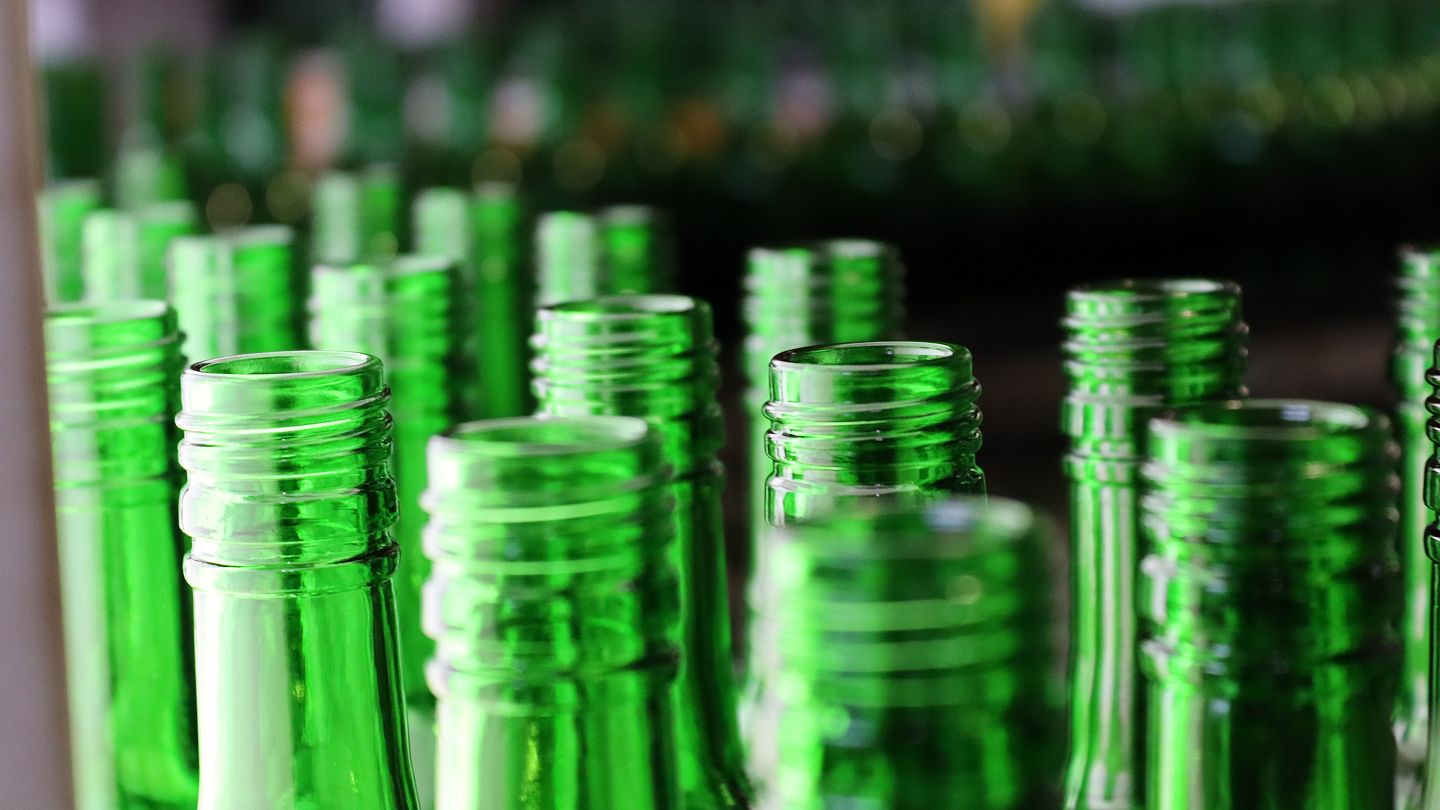 Why pick green glass bottle water? Its healthier for you and kinder to the planet too.