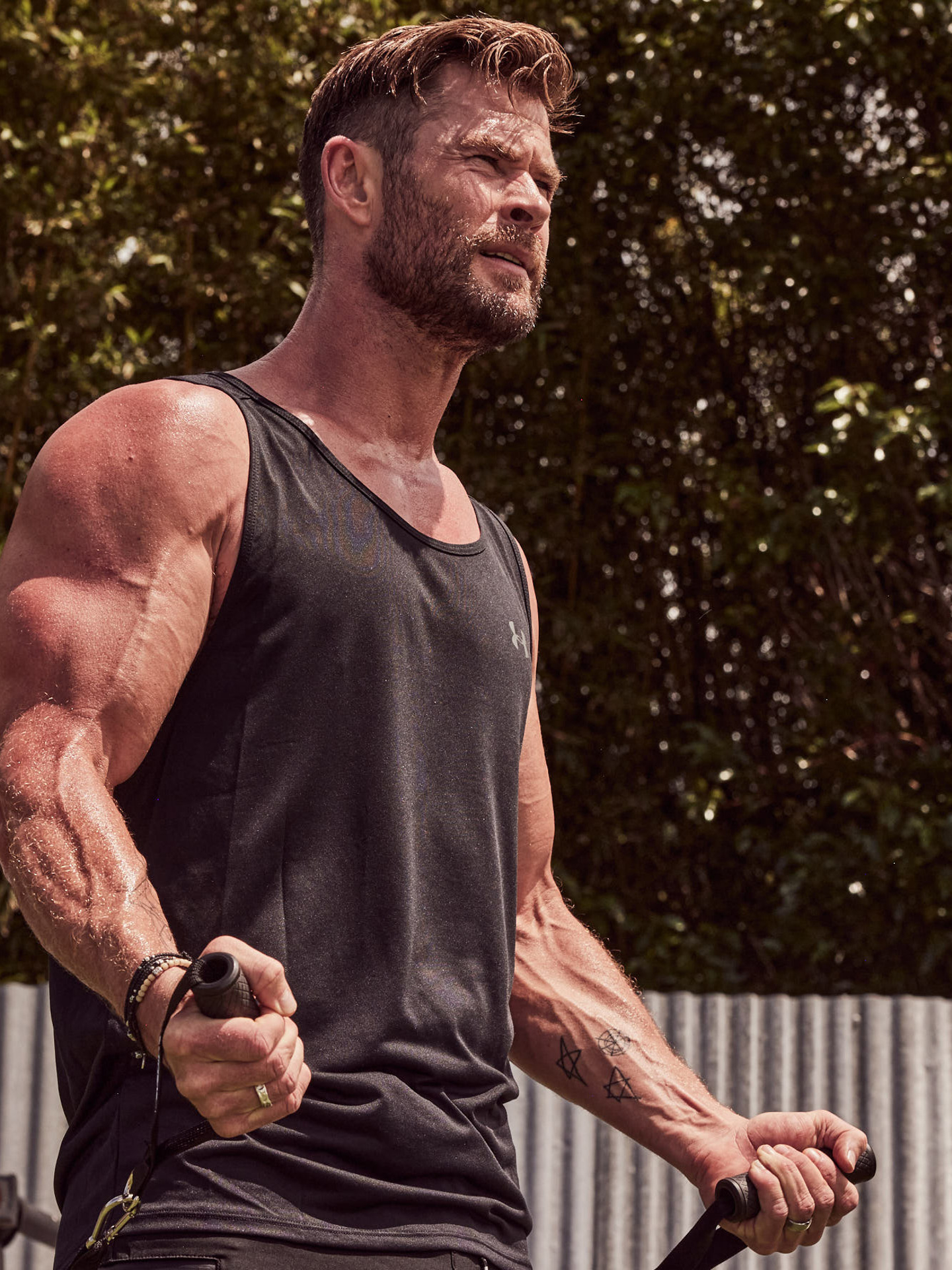 Want the best Chris Hemsworth workout plan PDF? (Build a superhero body with this easy plan!)
