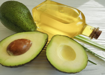 Are seed oils bad for your skin? Know the real dangers and how to keep your skin safe.