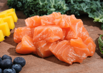 Is tuna good for your skin? Learn about how this fish and pretty skin are linked together.